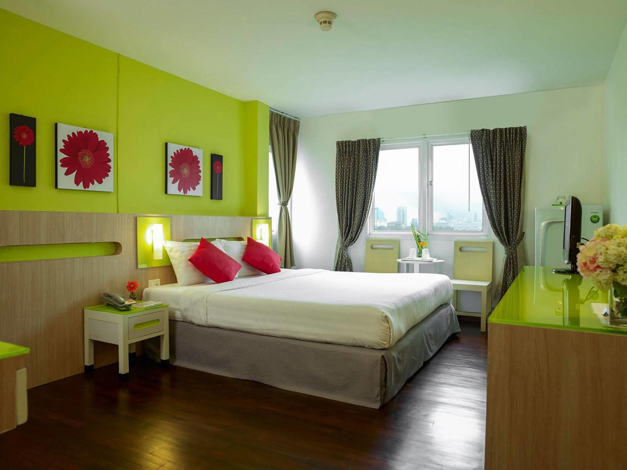 The Inn Saladaeng Bangkok Esterno foto